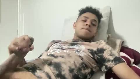 Snapshot of dotadinha chatting on April 2026 04:45:02 AM dotadinha online show from April 2026 04:45:02 AM