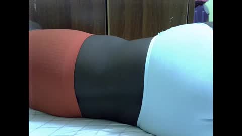 Snapshot of double_love9 chatting on September 2025 09:53:02 PM bellie online show from September 2025 09:53:02 PM