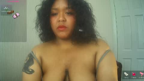 DeeDee online show from May 2026 02:11:01 PM