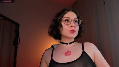 Eva ana Liza online show from March 2025 03:33:01 AM