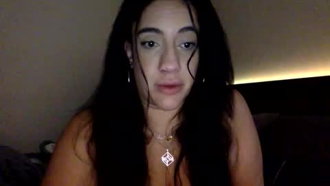 Snapshot of doubleendeddesire chatting on December 2025 08:37:02 PM DoubleEndedDesire online show from December 2025 08:37:02 PM