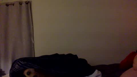 Snapshot of doubleendeddesire chatting on February 2026 06:00:02 AM DoubleEndedDesire online show from February 2026 06:00:02 AM