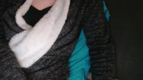 Snapshot of douce_elsa chatting on December 2024 09:48:01 PM Douce Elsa online show from December 2024 09:48:01 PM