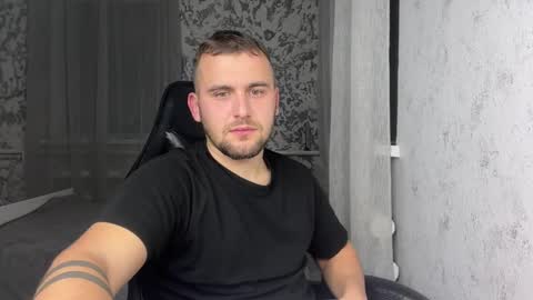 Snapshot of douglas_666 chatting on October 2025 07:19:02 PM douglas_666 online show from October 2025 07:19:02 PM