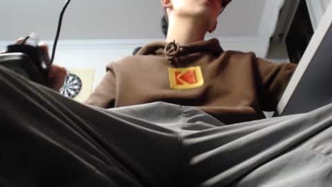 Snapshot of douglas_drake chatting on December 2024 01:36:02 AM douglas_drake online show from December 2024 01:36:02 AM