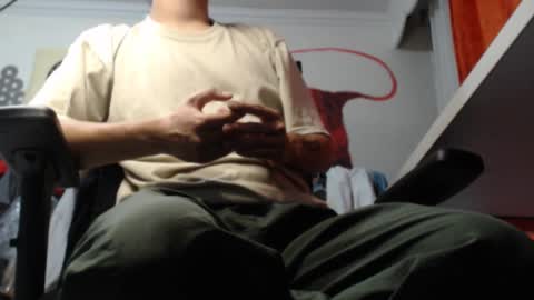 Snapshot of douglas_drake chatting on January 2025 10:32:01 AM douglas_drake online show from January 2025 10:32:01 AM