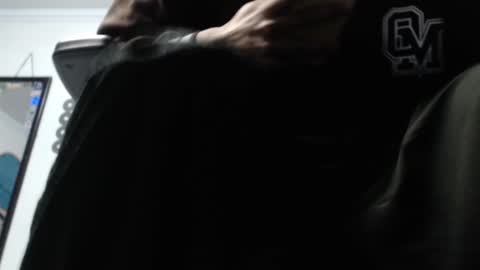 Snapshot of douglas_drake chatting on January 2025 06:48:02 AM douglas_drake online show from January 2025 06:48:02 AM