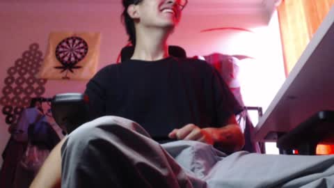 Snapshot of douglas_drake chatting on January 2025 01:39:01 PM douglas_drake online show from January 2025 01:39:01 PM