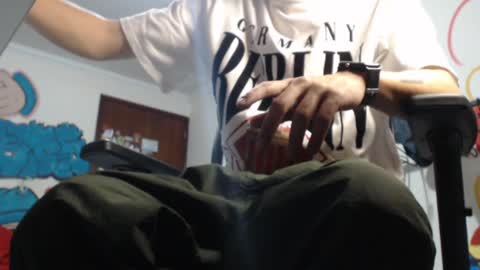 Snapshot of douglas_drake chatting on January 2025 05:15:02 AM douglas_drake online show from January 2025 05:15:02 AM