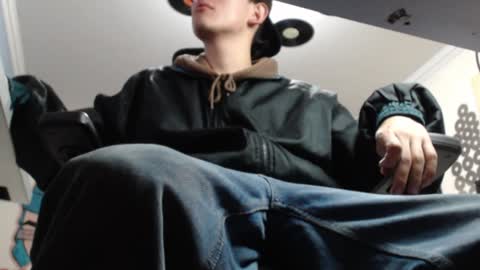 Snapshot of douglas_drake chatting on January 2025 06:55:02 AM douglas_drake online show from January 2025 06:55:02 AM