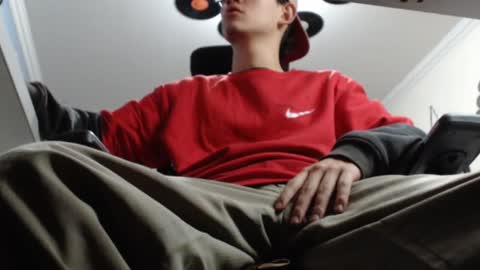 Snapshot of douglas_drake chatting on February 2025 02:47:02 AM douglas_drake online show from February 2025 02:47:02 AM