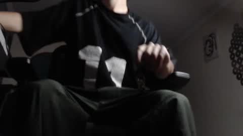 Snapshot of douglas_drake chatting on February 2025 10:48:02 AM douglas_drake online show from February 2025 10:48:02 AM