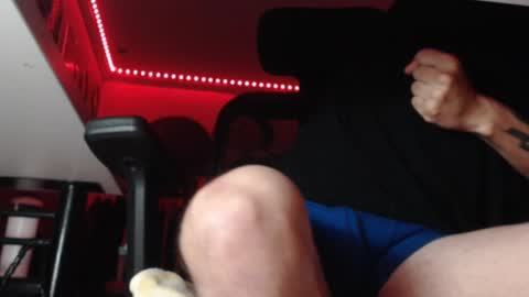 Snapshot of douglas_drake chatting on February 2025 10:37:02 AM douglas_drake online show from February 2025 10:37:02 AM