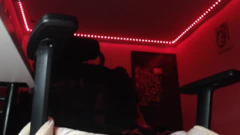 Snapshot of douglas_drake chatting on March 2025 08:55:01 AM douglas_drake online show from March 2025 08:55:01 AM