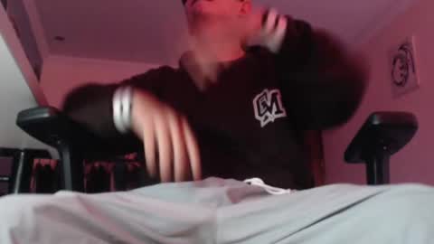 Snapshot of douglas_drake chatting on March 2025 12:41:01 PM douglas_drake online show from March 2025 12:41:01 PM