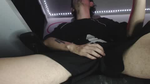 Snapshot of douglas_drake chatting on October 2025 11:05:01 PM douglas_drake online show from October 2025 11:05:01 PM