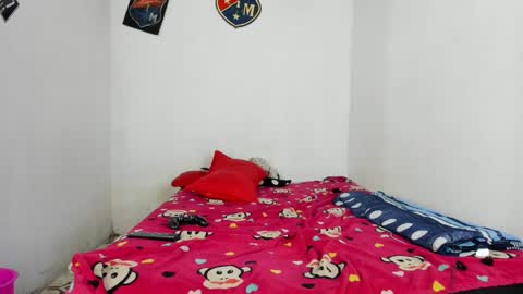 Snapshot of douglas_gallegos chatting on January 2025 03:38:01 AM douglas_gallegos online show from January 2025 03:38:01 AM