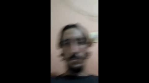 douiqui online show from December 2025 11:28:02 AM