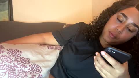 Snapshot of dove_love22 chatting on October 2025 06:26:02 AM dove_love22 online show from October 2025 06:26:02 AM