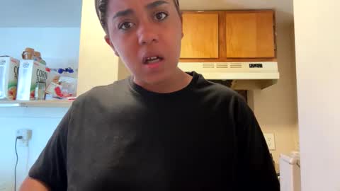 Snapshot of dove_love22 chatting on November 2025 06:43:02 PM dove_love22 online show from November 2025 06:43:02 PM