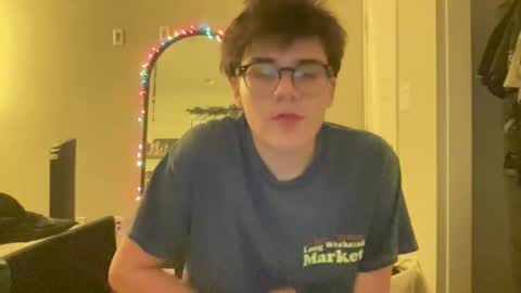 DownLow 22 online show from December 2025 01:07:01 PM