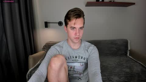 Snapshot of dr_your_dream chatting on October 2025 10:12:02 PM Mervin online show from October 2025 10:12:02 PM