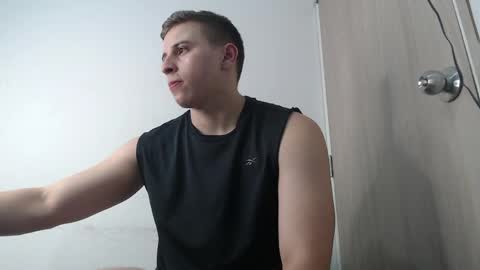 draco_boy2000 online show from May 2026 12:19:02 AM