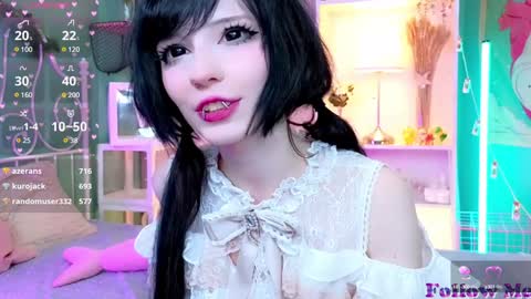Draculaura online show from December 2024 03:03:01 AM