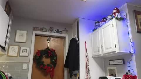 Snapshot of dragomoon70 chatting on February 2026 10:23:02 AM dragomoon70 online show from February 2026 10:23:02 AM