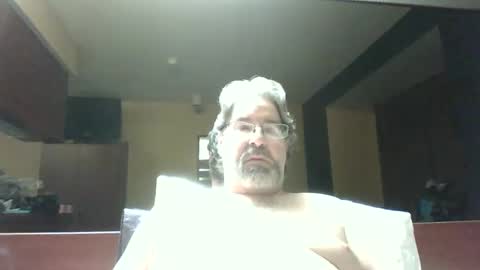 Snapshot of dragonbimale chatting on December 2024 02:29:02 AM DragonBiMale online show from December 2024 02:29:02 AM