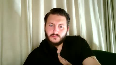 Dragonite online show from November 2025 01:48:01 AM