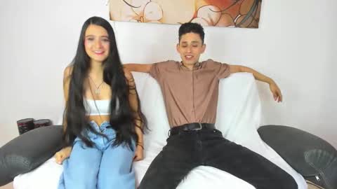 Snapshot of drake_and_zara chatting on December 2025 12:22:01 PM Drake and Zara online show from December 2025 12:22:01 PM