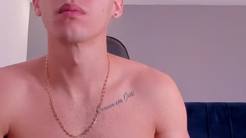 Snapshot of drake_carter1 chatting on January 2025 01:21:02 AM drake_carter1 online show from January 2025 01:21:02 AM