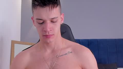 Snapshot of drake_carter1 chatting on January 2025 03:04:02 AM drake_carter1 online show from January 2025 03:04:02 AM