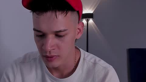 Snapshot of drake_carter1 chatting on September 2025 01:18:02 AM drake_carter1 online show from September 2025 01:18:02 AM