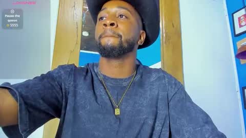 Snapshot of drake_nassir4 chatting on September 2025 10:22:01 PM ---Drake--- online show from September 2025 10:22:01 PM