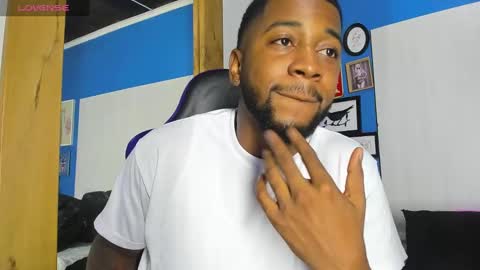 Snapshot of drake_nassir4 chatting on September 2025 10:58:02 PM ---Drake--- online show from September 2025 10:58:02 PM