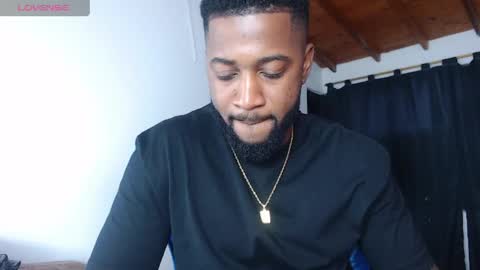 Snapshot of drake_nassir4 chatting on June 2026 03:42:01 AM ---Drake--- online show from June 2026 03:42:01 AM