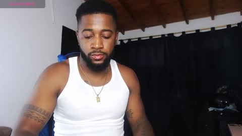 Snapshot of drake_nassir4 chatting on June 2026 07:03:01 AM ---Drake--- online show from June 2026 07:03:01 AM