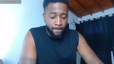 Snapshot of drake_nassir4 chatting on July 2026 05:02:02 AM ---Drake--- online show from July 2026 05:02:02 AM
