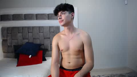 Snapshot of drakecollinss chatting on March 2025 11:04:01 PM drakecollinss online show from March 2025 11:04:01 PM