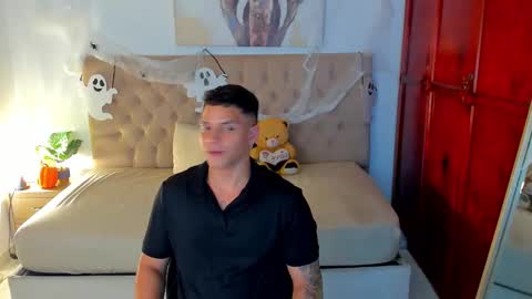 Drake Smith online show from November 2025 11:07:02 PM