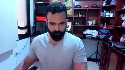 Snapshot of drako_argenti_ chatting on December 2024 04:20:01 PM Drako online show from December 2024 04:20:01 PM