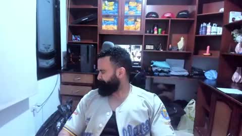 Snapshot of drako_argenti_ chatting on December 2024 04:39:02 AM Drako online show from December 2024 04:39:02 AM