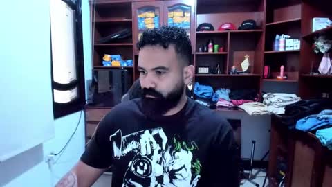 Snapshot of drako_argenti_ chatting on January 2025 12:20:01 PM Drako online show from January 2025 12:20:01 PM