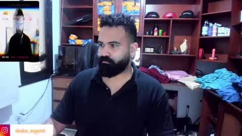 Snapshot of drako_argenti_ chatting on January 2025 12:15:02 PM Drako online show from January 2025 12:15:02 PM