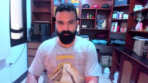 Snapshot of drako_argenti_ chatting on January 2025 12:15:01 PM Drako online show from January 2025 12:15:01 PM