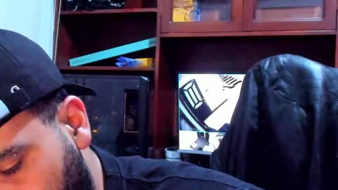 Snapshot of drako_argenti_ chatting on January 2025 06:38:01 AM Drako online show from January 2025 06:38:01 AM