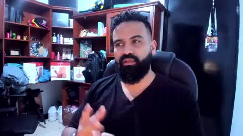 Snapshot of drako_argenti_ chatting on March 2025 04:02:02 AM Drako online show from March 2025 04:02:02 AM