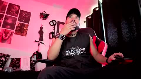 drako_kingx online show from November 2025 02:15:01 PM